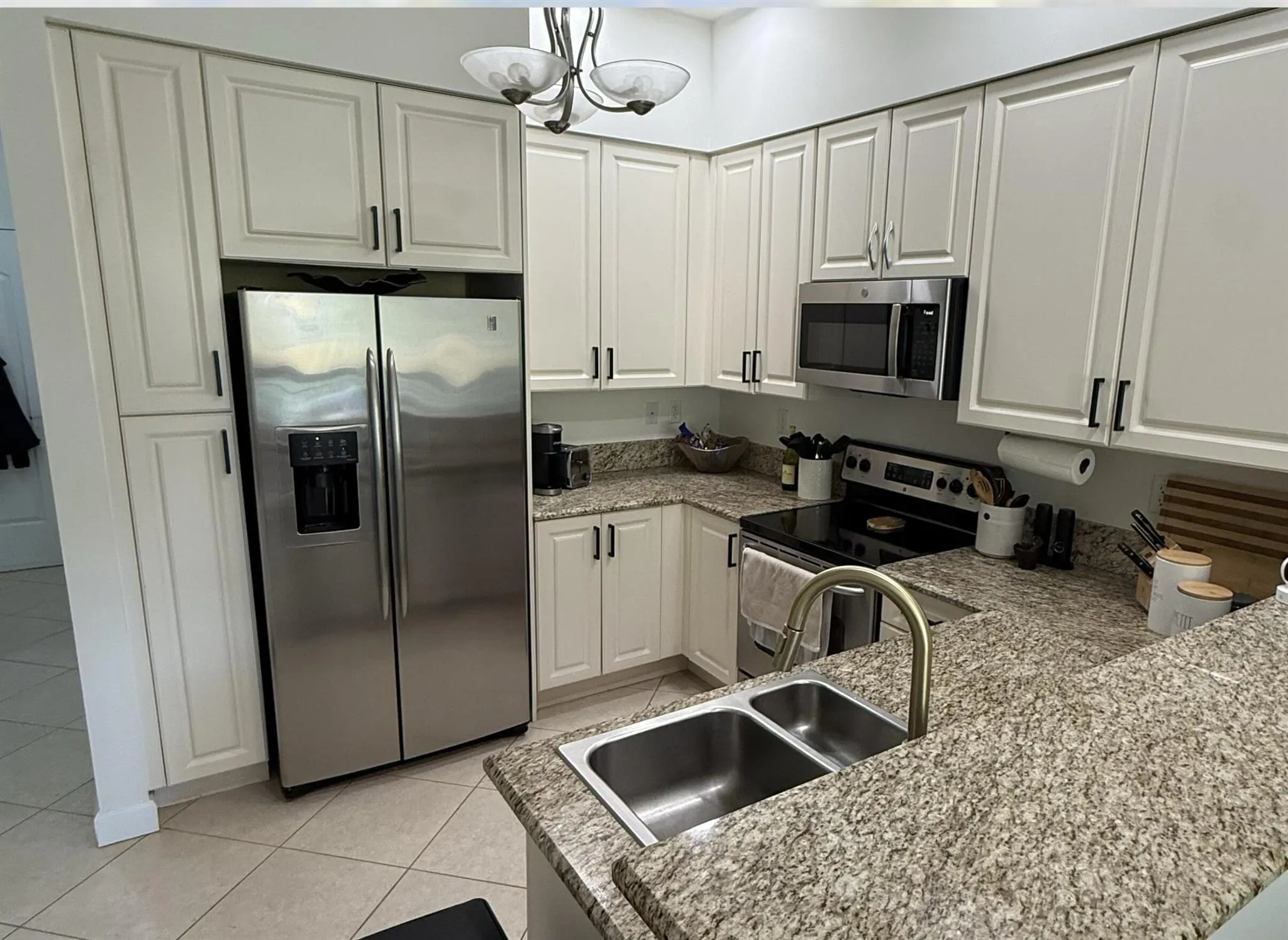 801 S Olive Avenue, #207