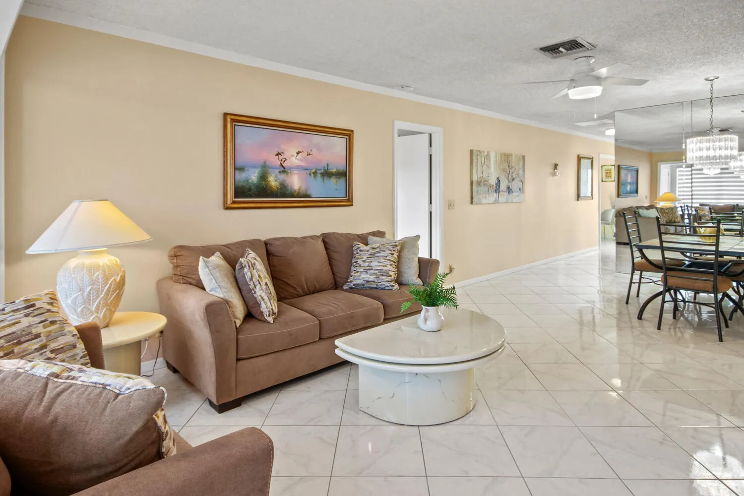 1001 Flame Vine 202 Avenue, #202