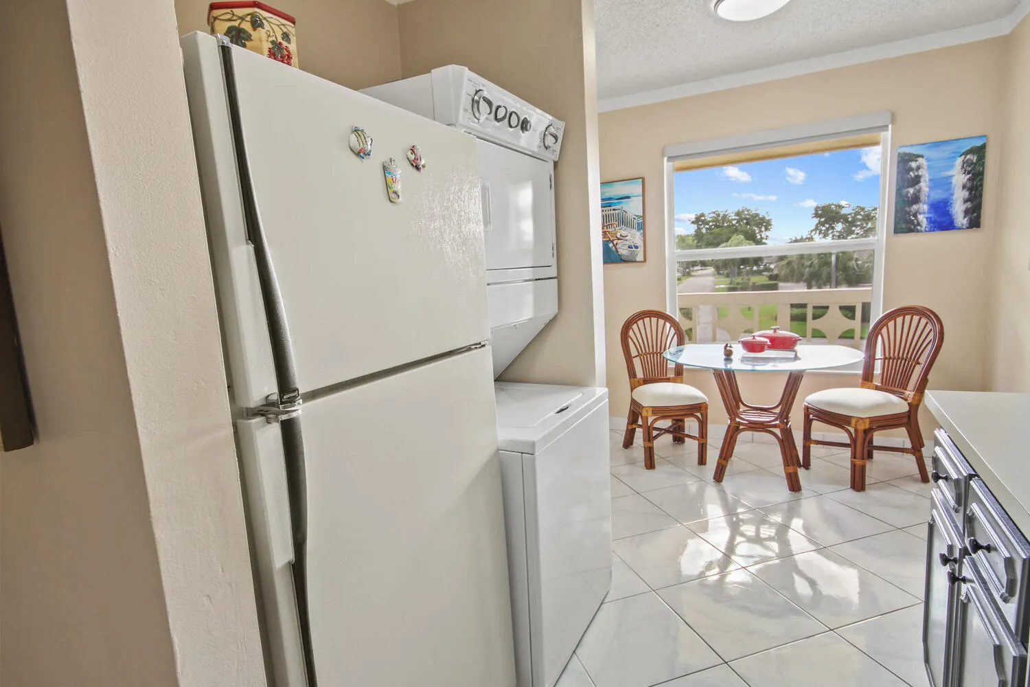 1001 Flame Vine 202 Avenue, #202