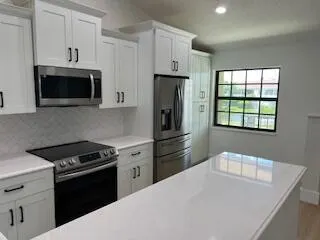 102 Pinecrest Circle, #C