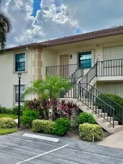 102 Pinecrest Circle, #C