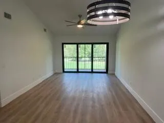 102 Pinecrest Circle, #C