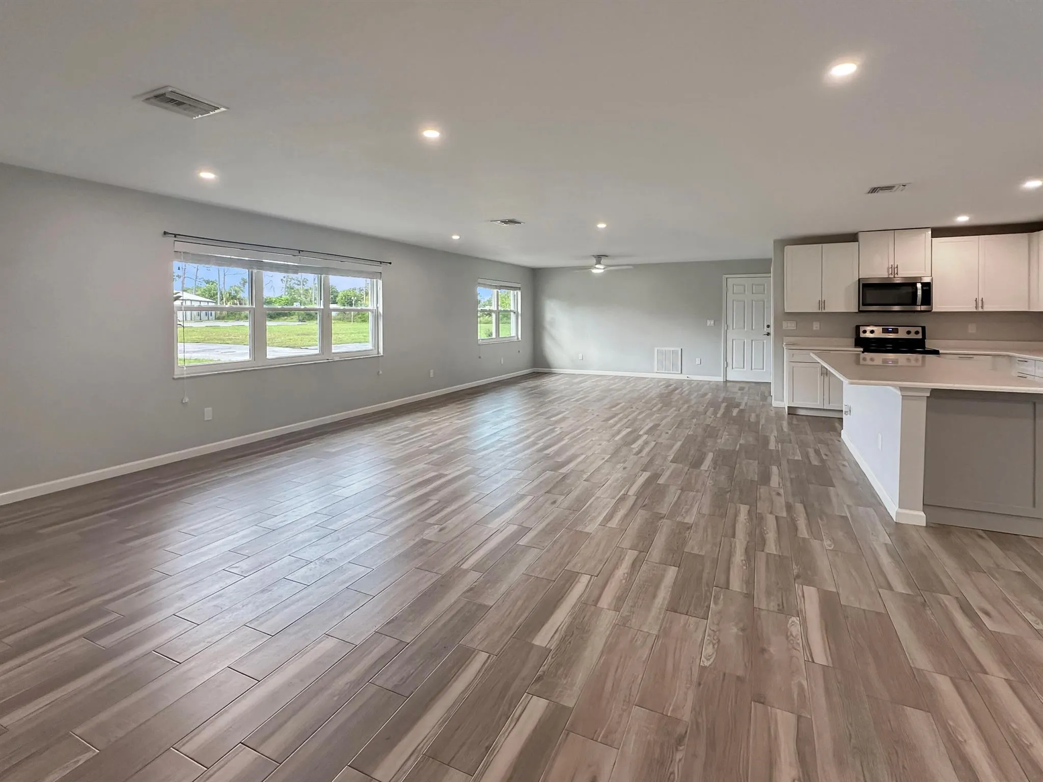 5407 Turnpike Feeder Road