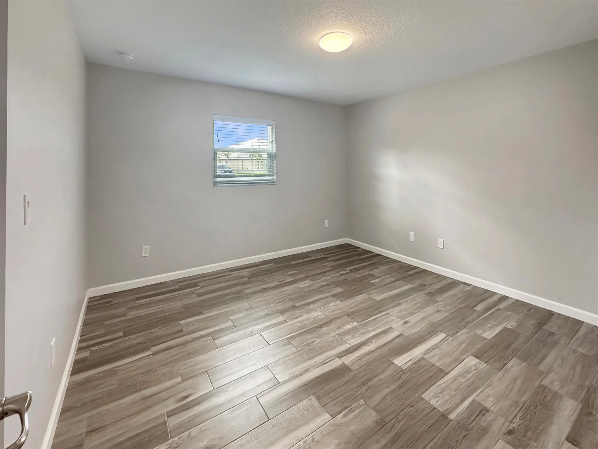 5407 Turnpike Feeder Road