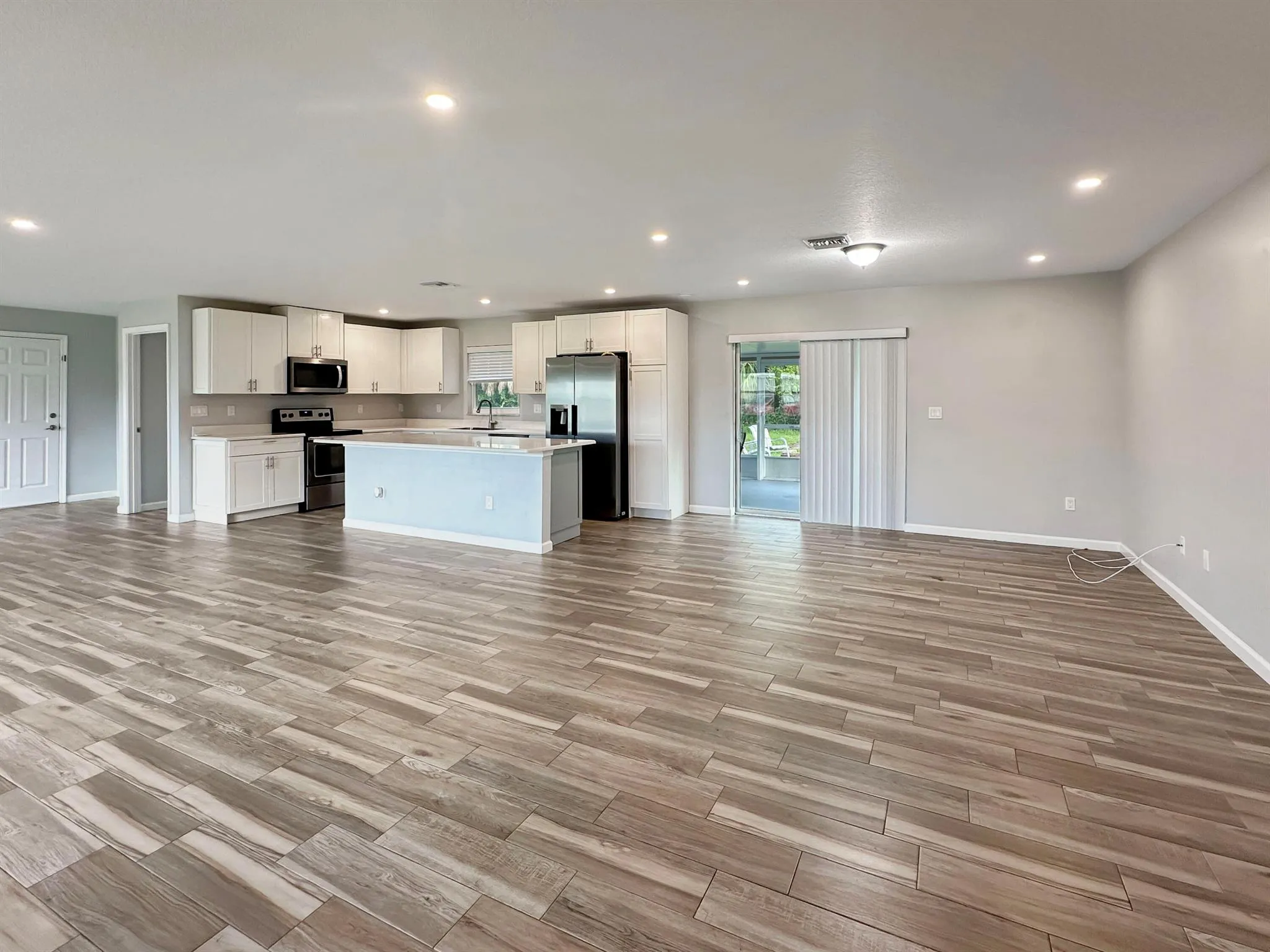 5407 Turnpike Feeder Road