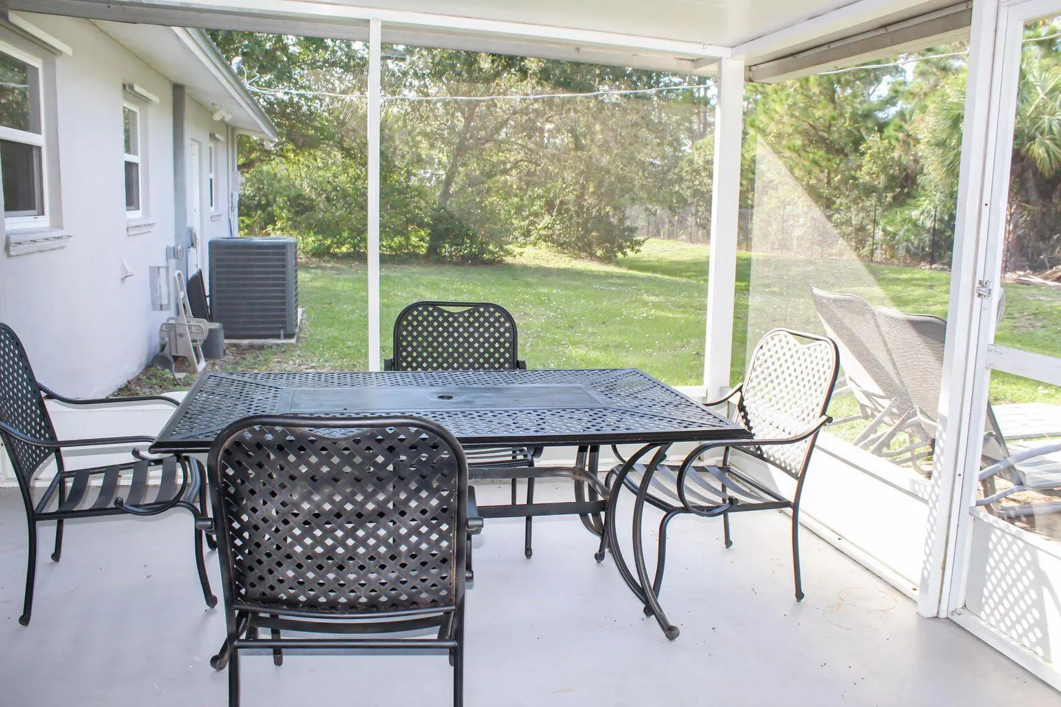 5407 Turnpike Feeder Road