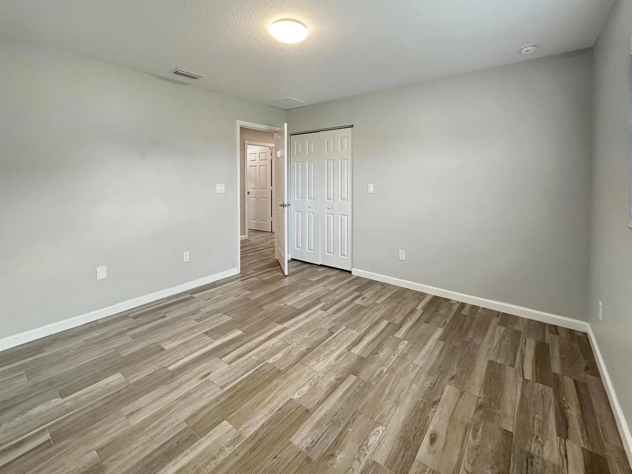 5407 Turnpike Feeder Road