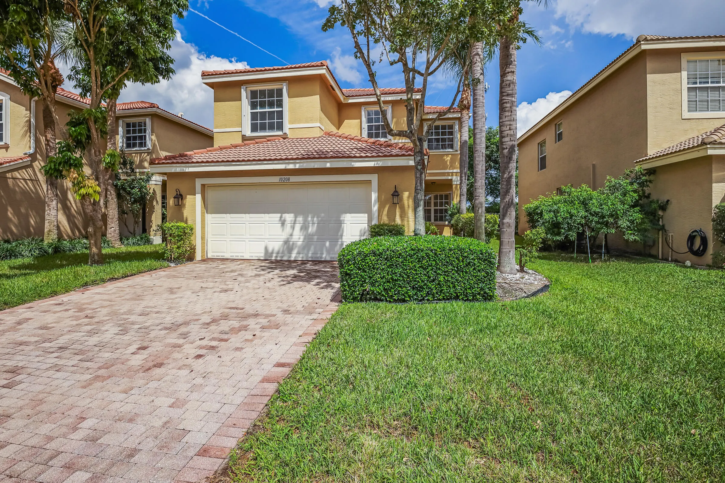 10208 White Water Lily Way