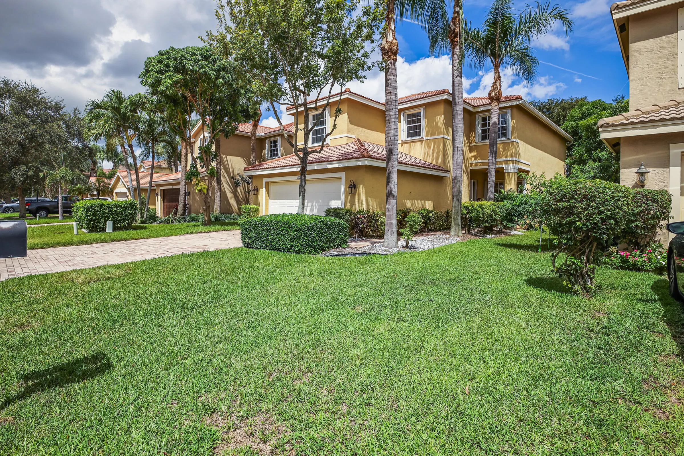 10208 White Water Lily Way