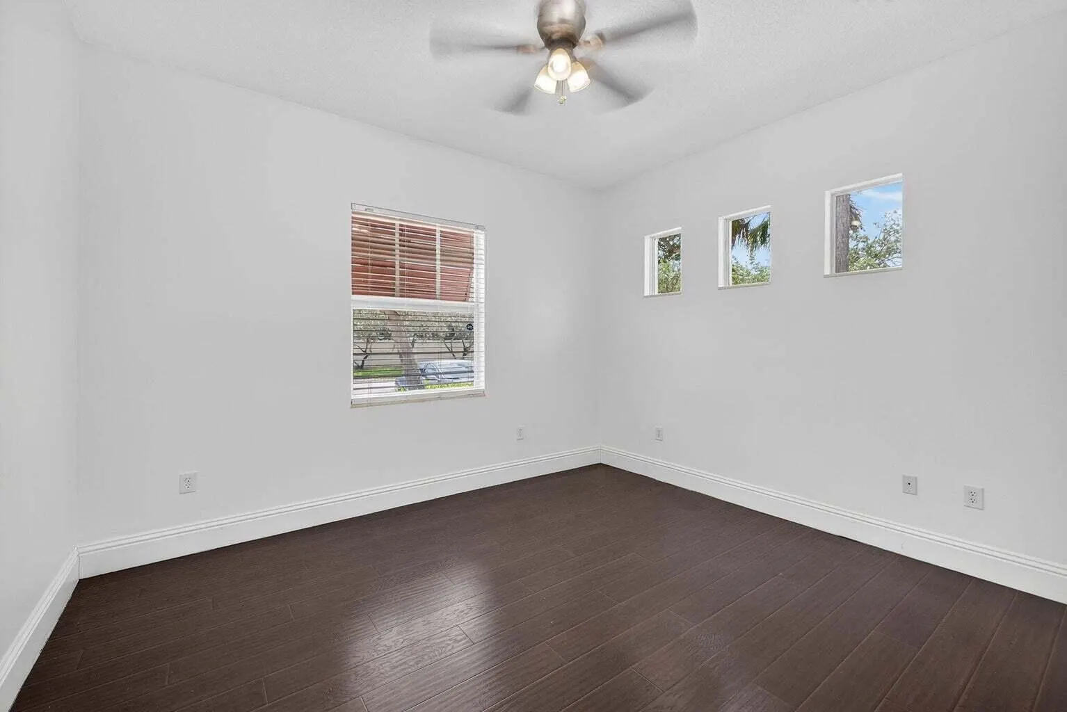 6072 NW 116th Drive