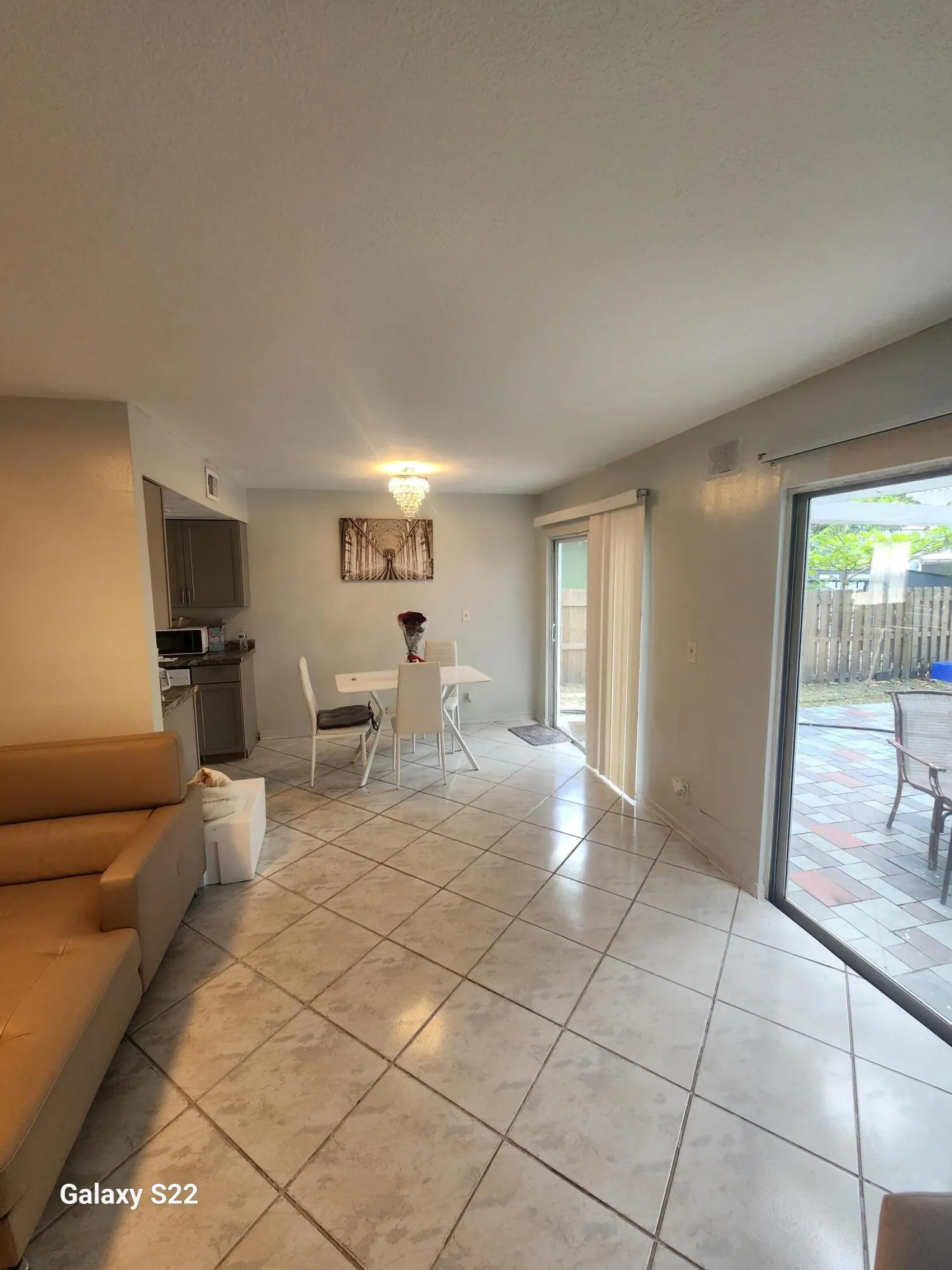 5884 Dewberry Way