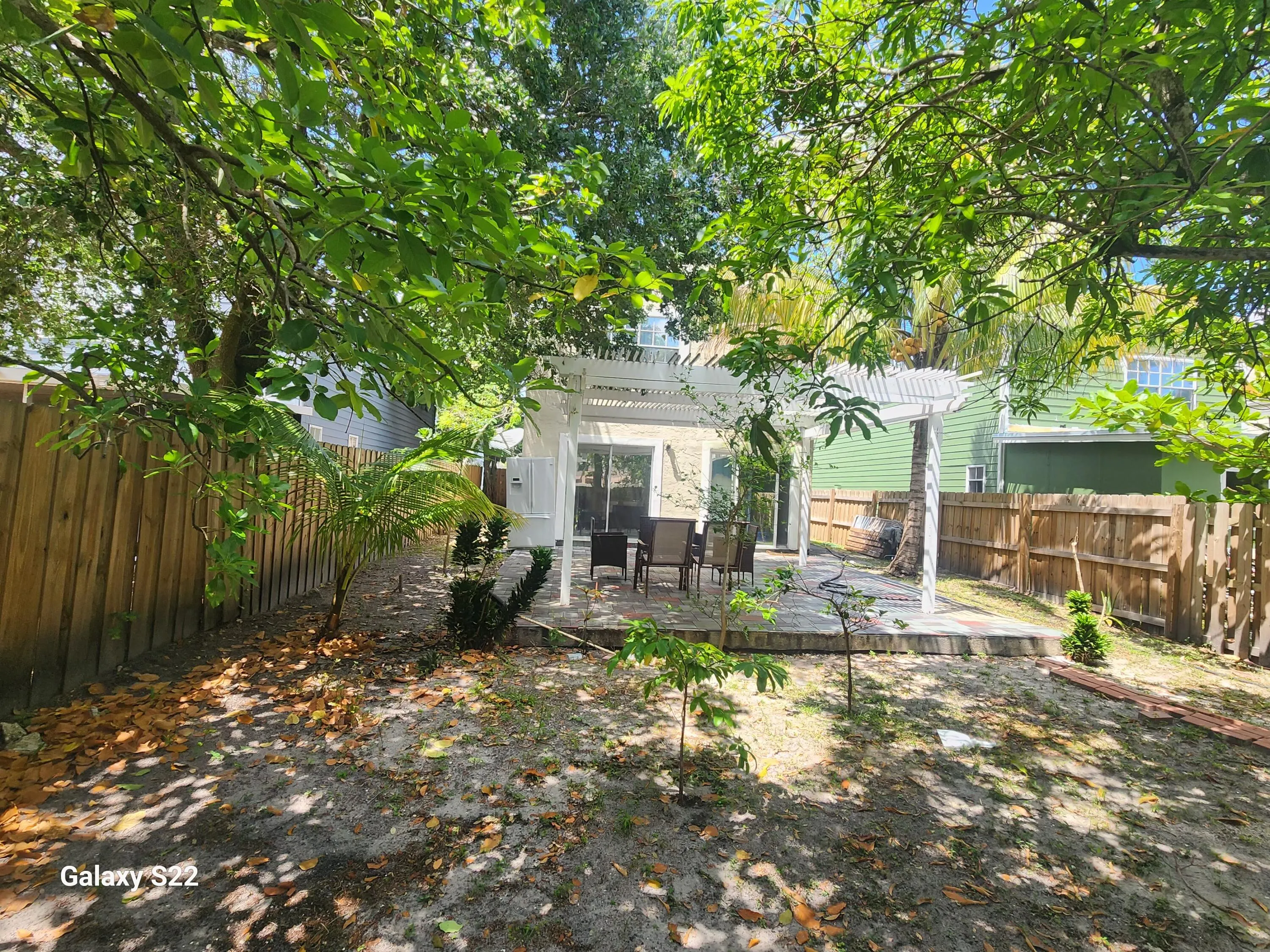 5884 Dewberry Way