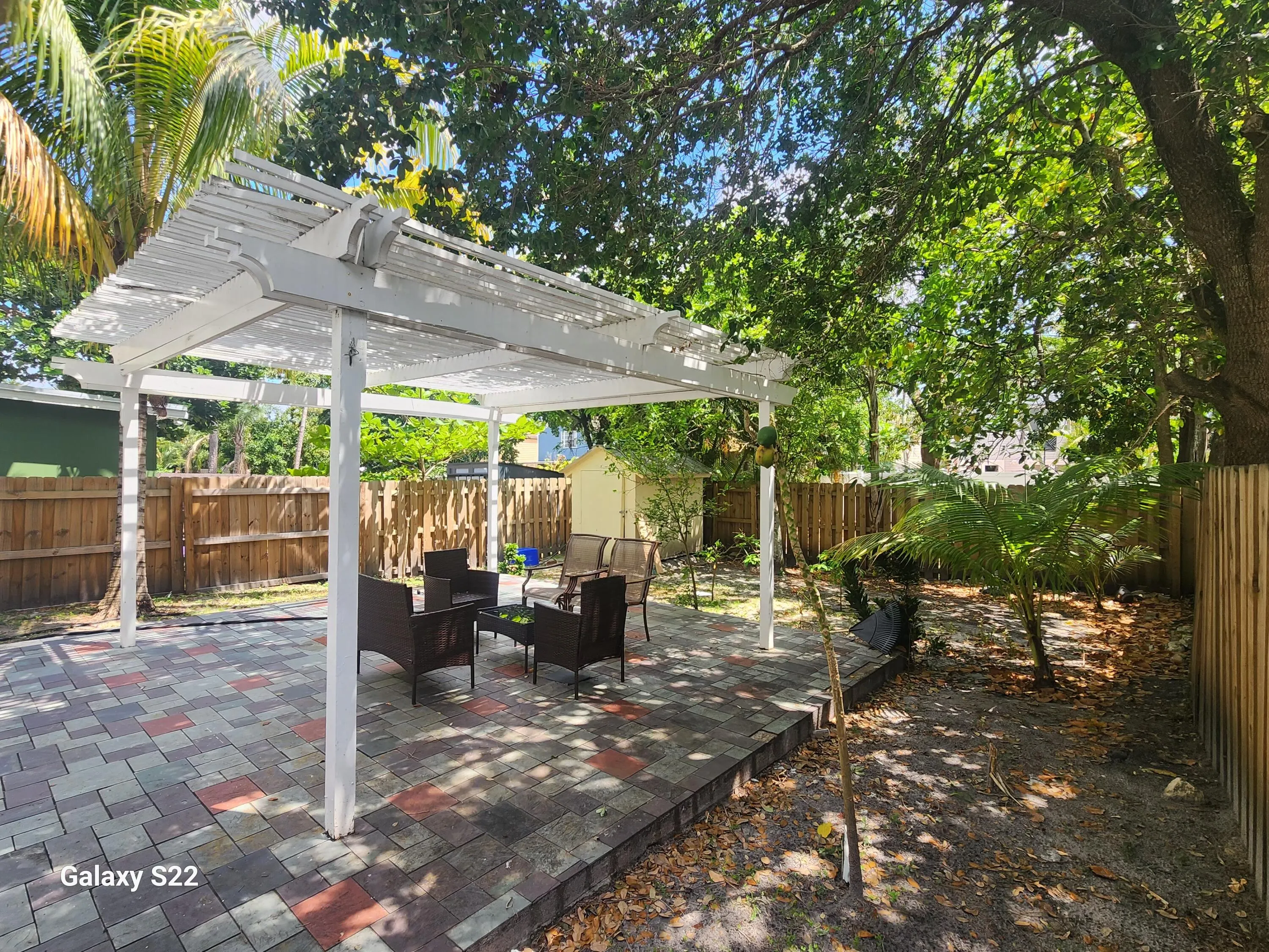 5884 Dewberry Way