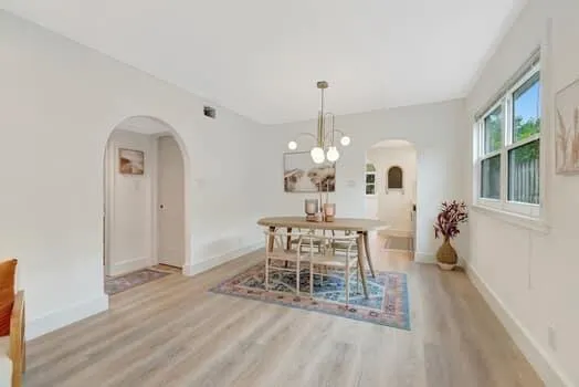 214 NE 9th Street