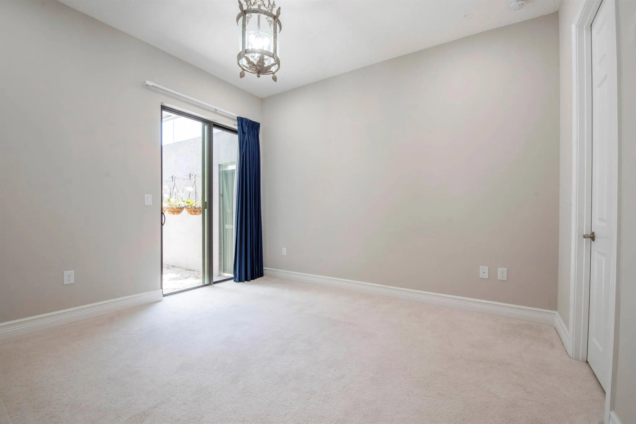 9759 Vitrail Lane