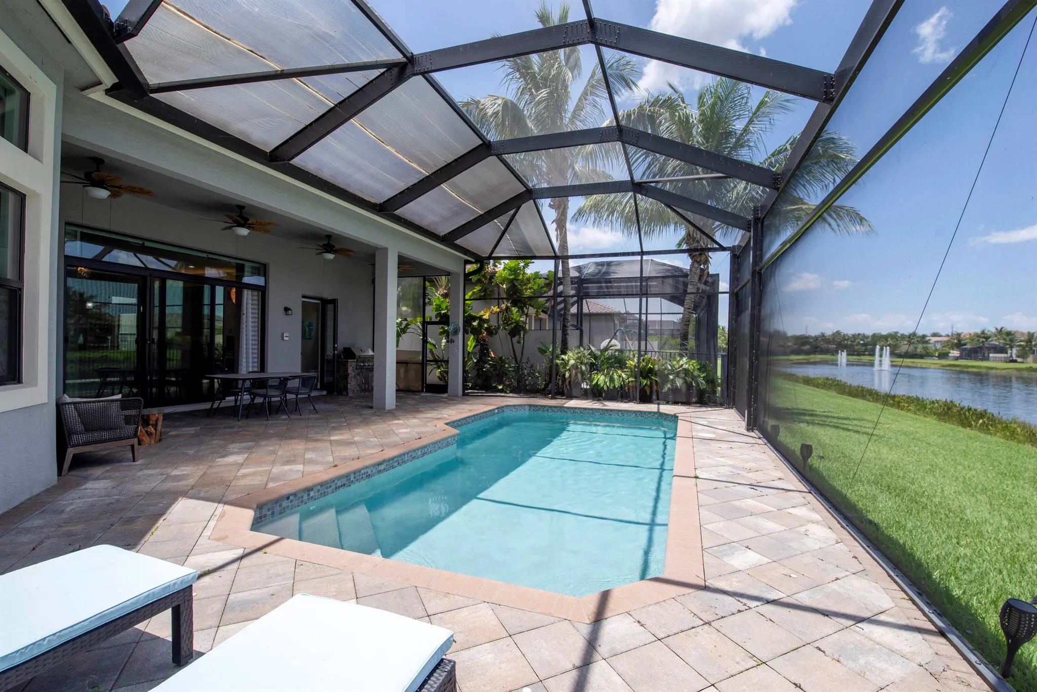 9759 Vitrail Lane