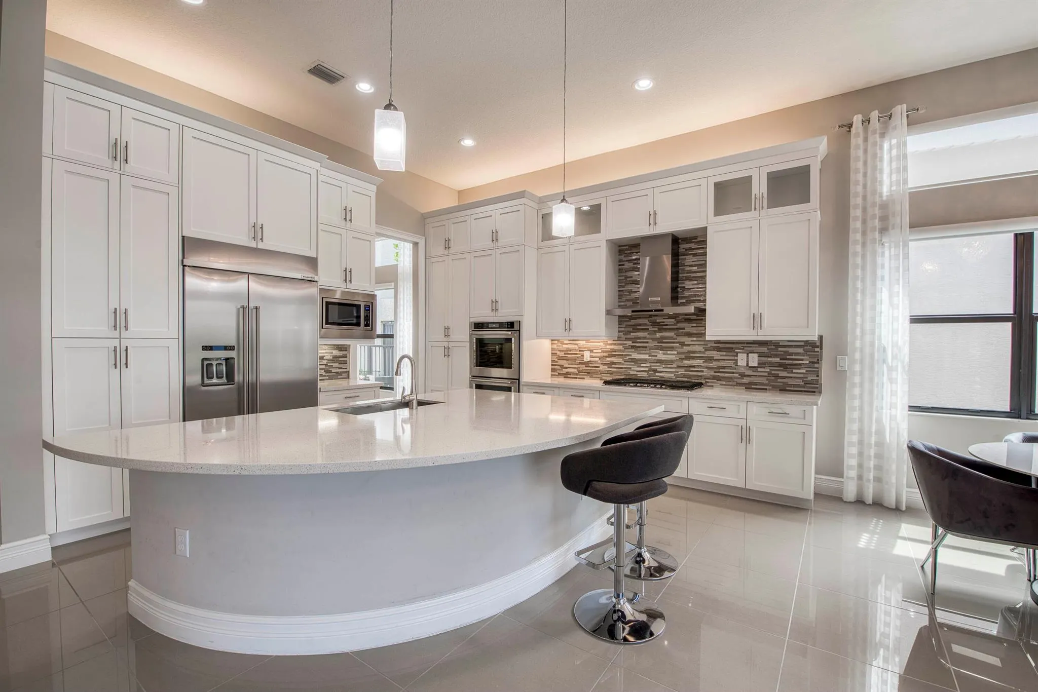 9759 Vitrail Lane