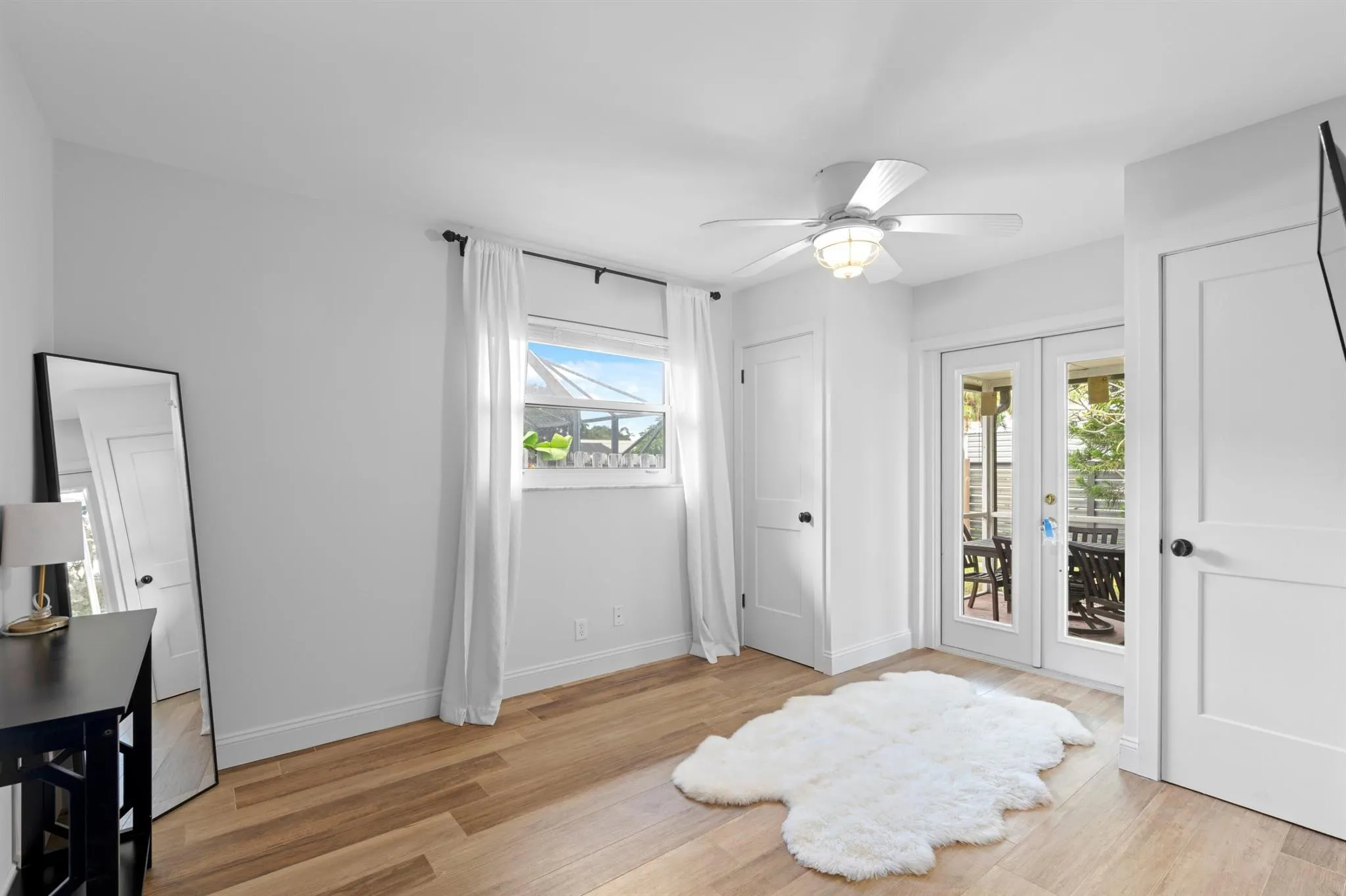 1039 NW 8th Street