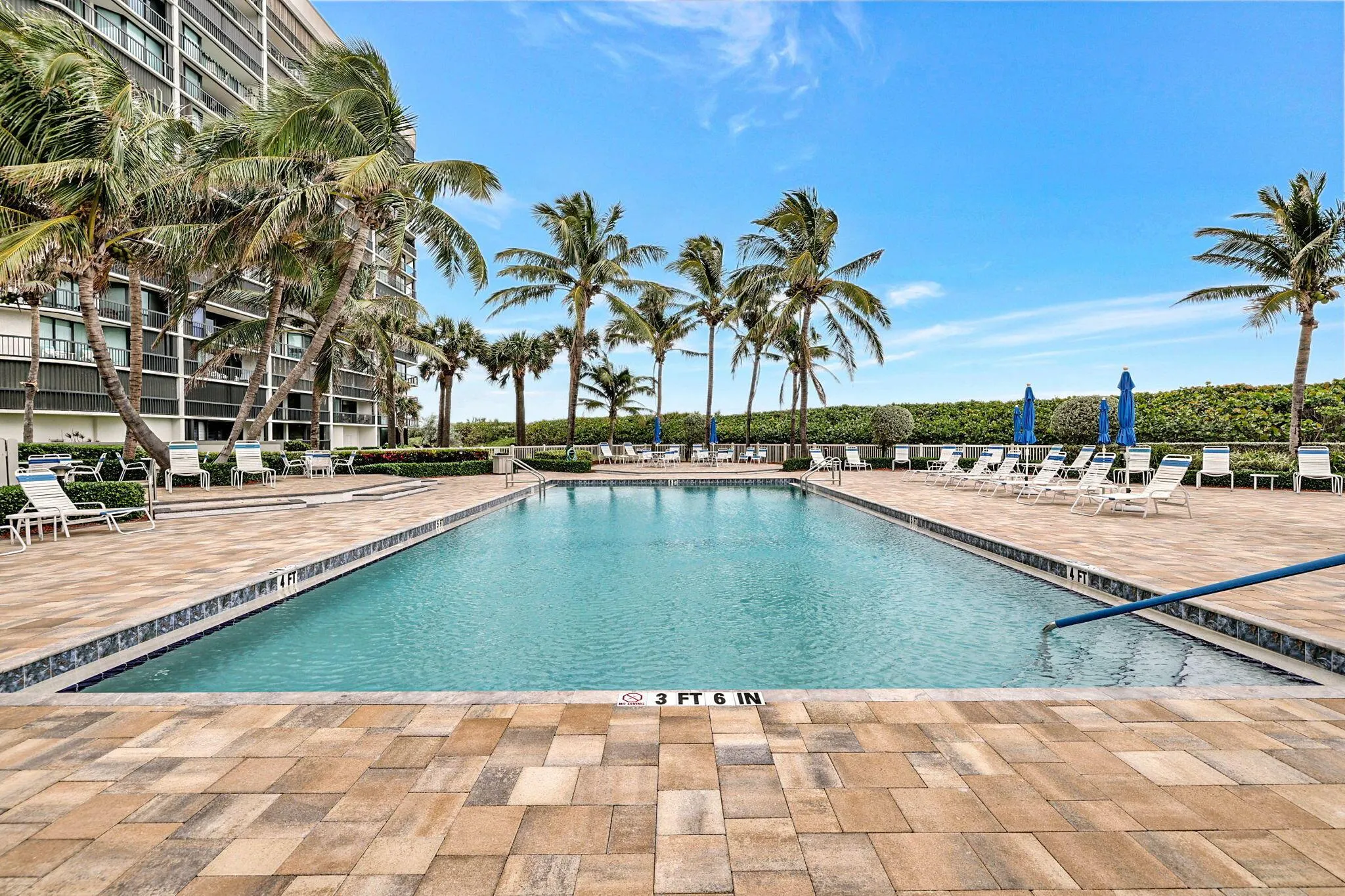 8800 S Ocean Drive, #609