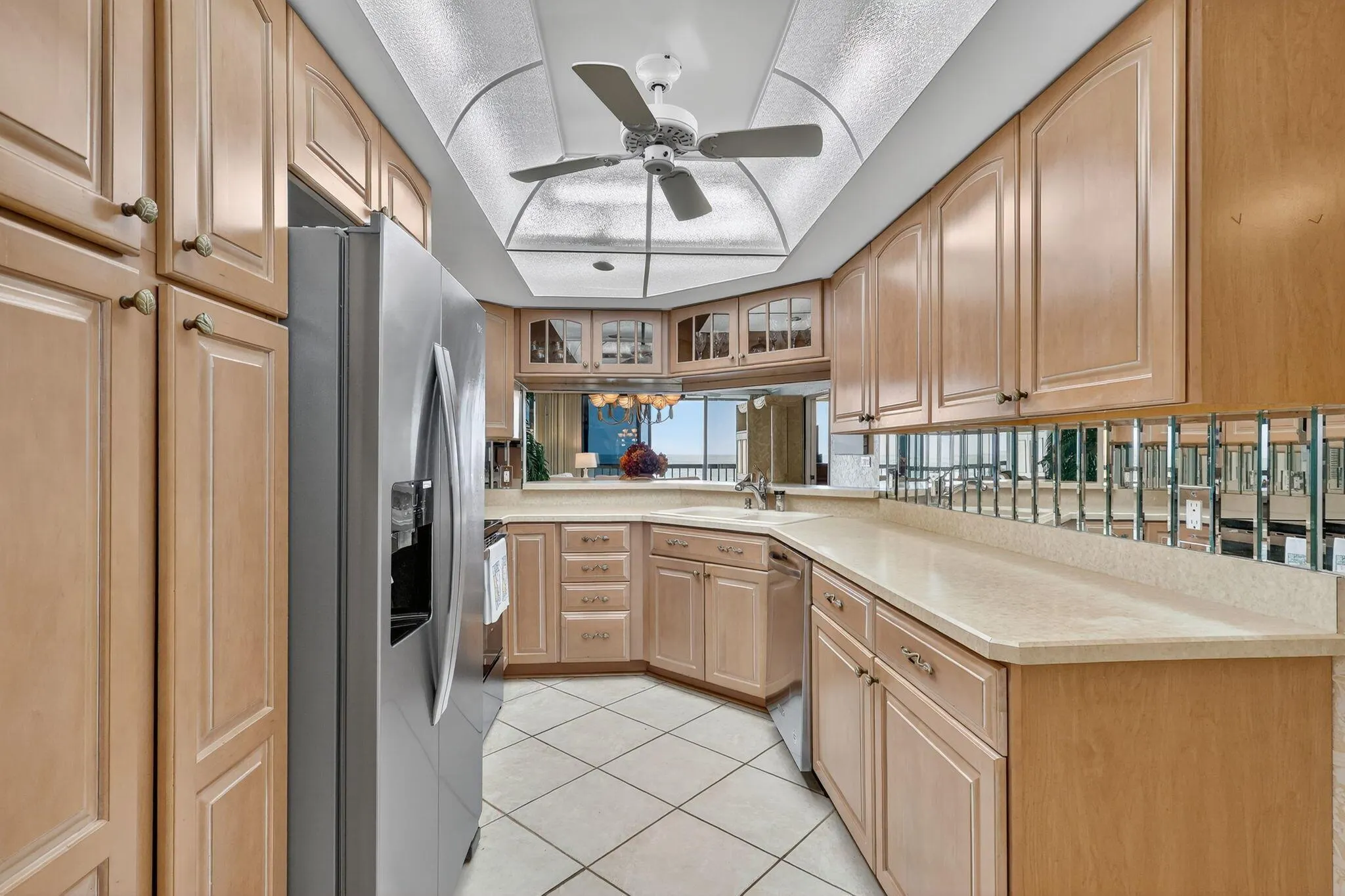 8800 S Ocean Drive, #609
