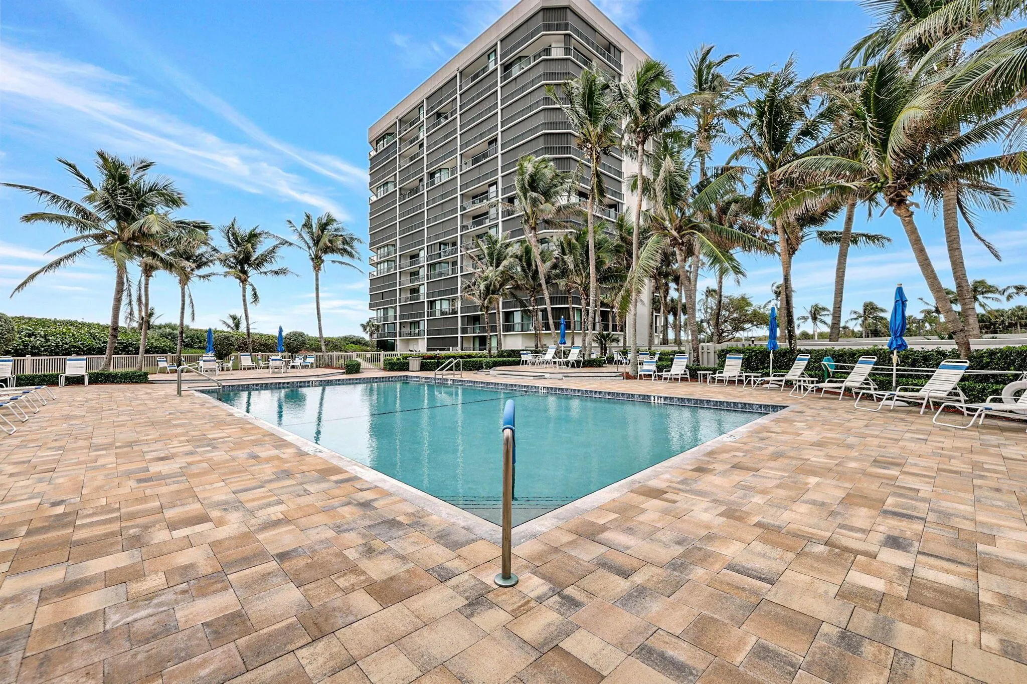 8800 S Ocean Drive, #609