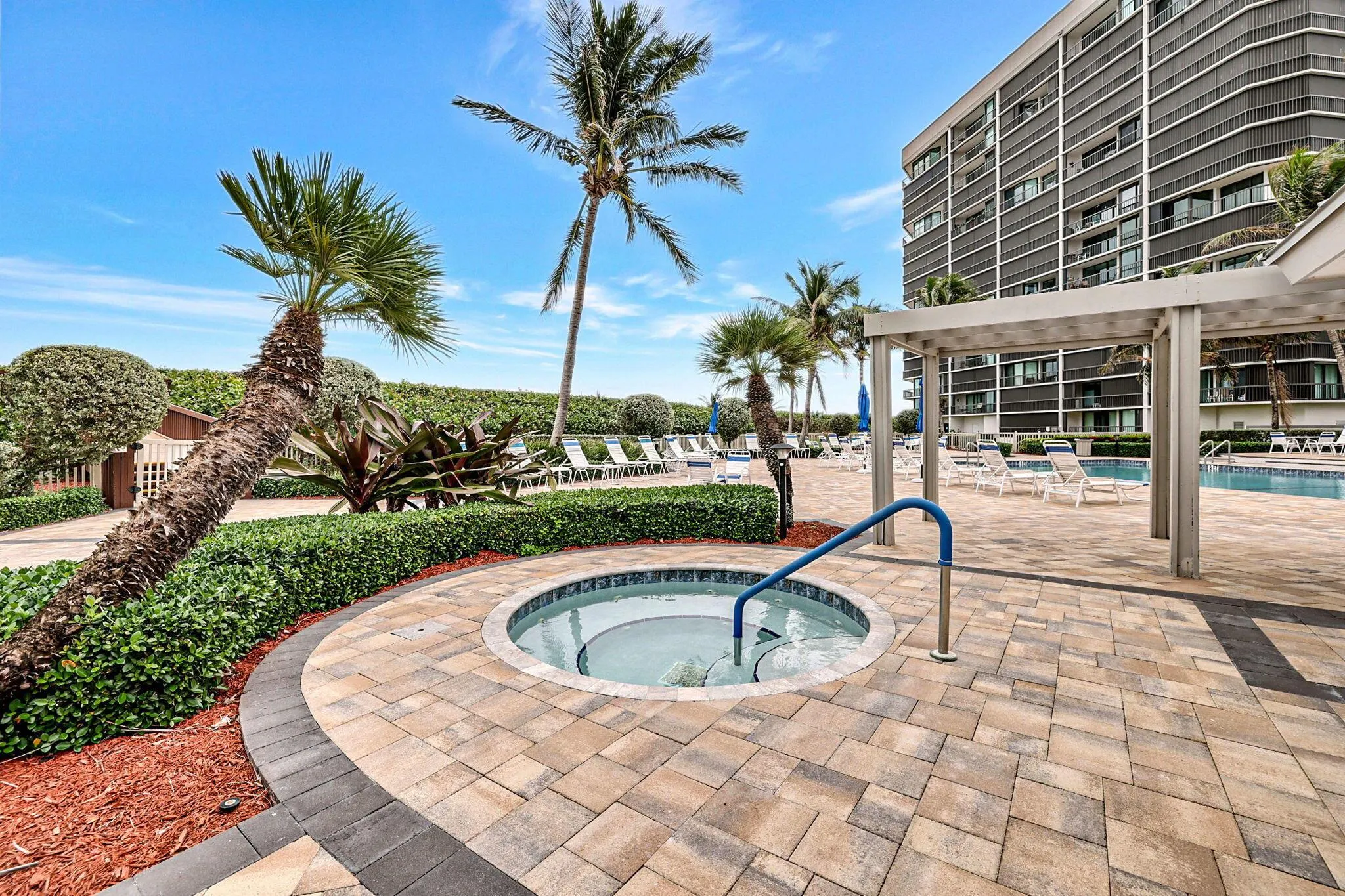 8800 S Ocean Drive, #609