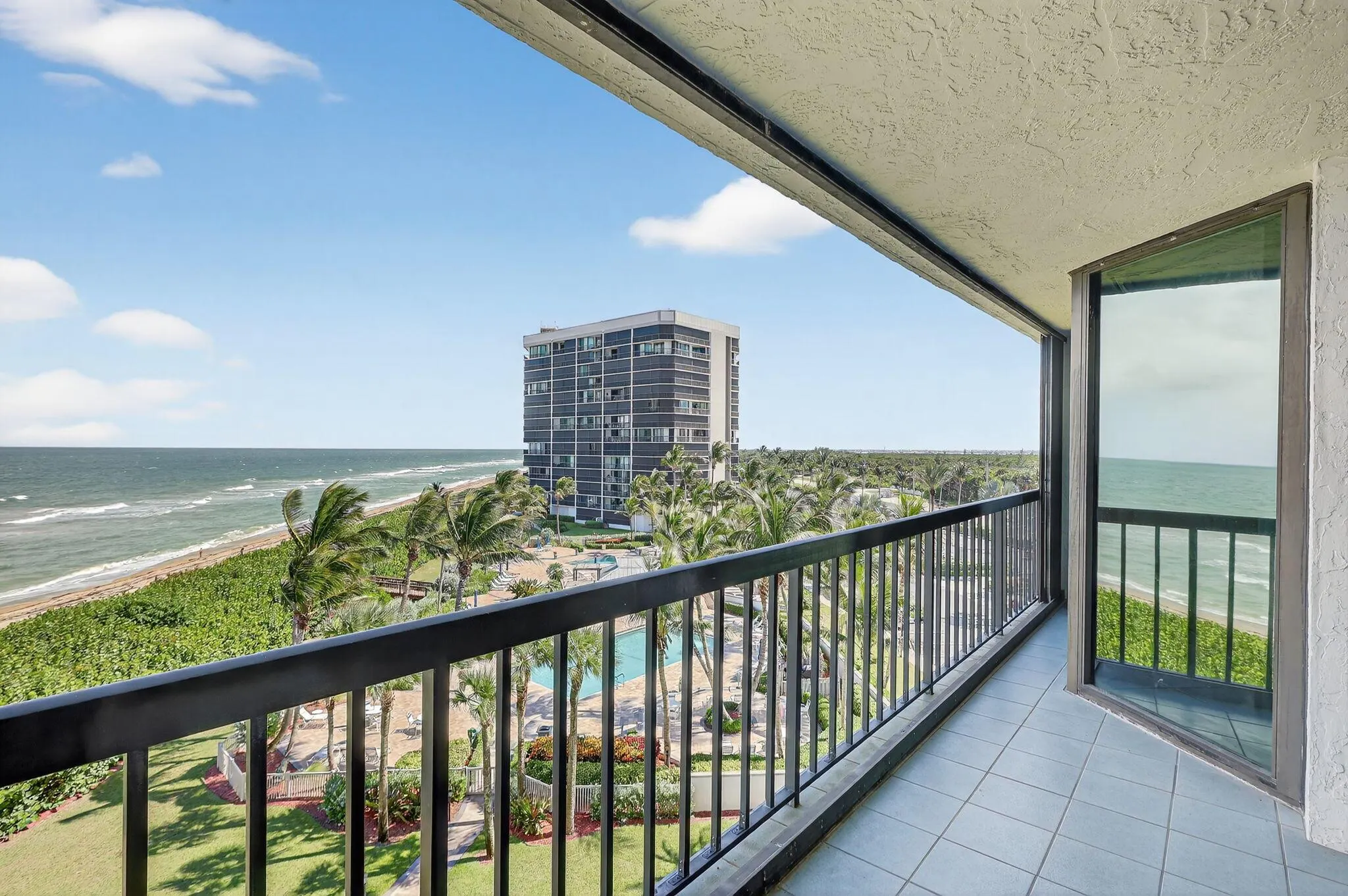 8800 S Ocean Drive, #609