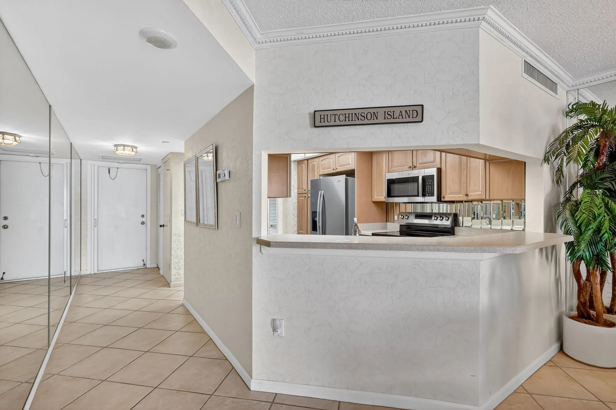 8800 S Ocean Drive, #609