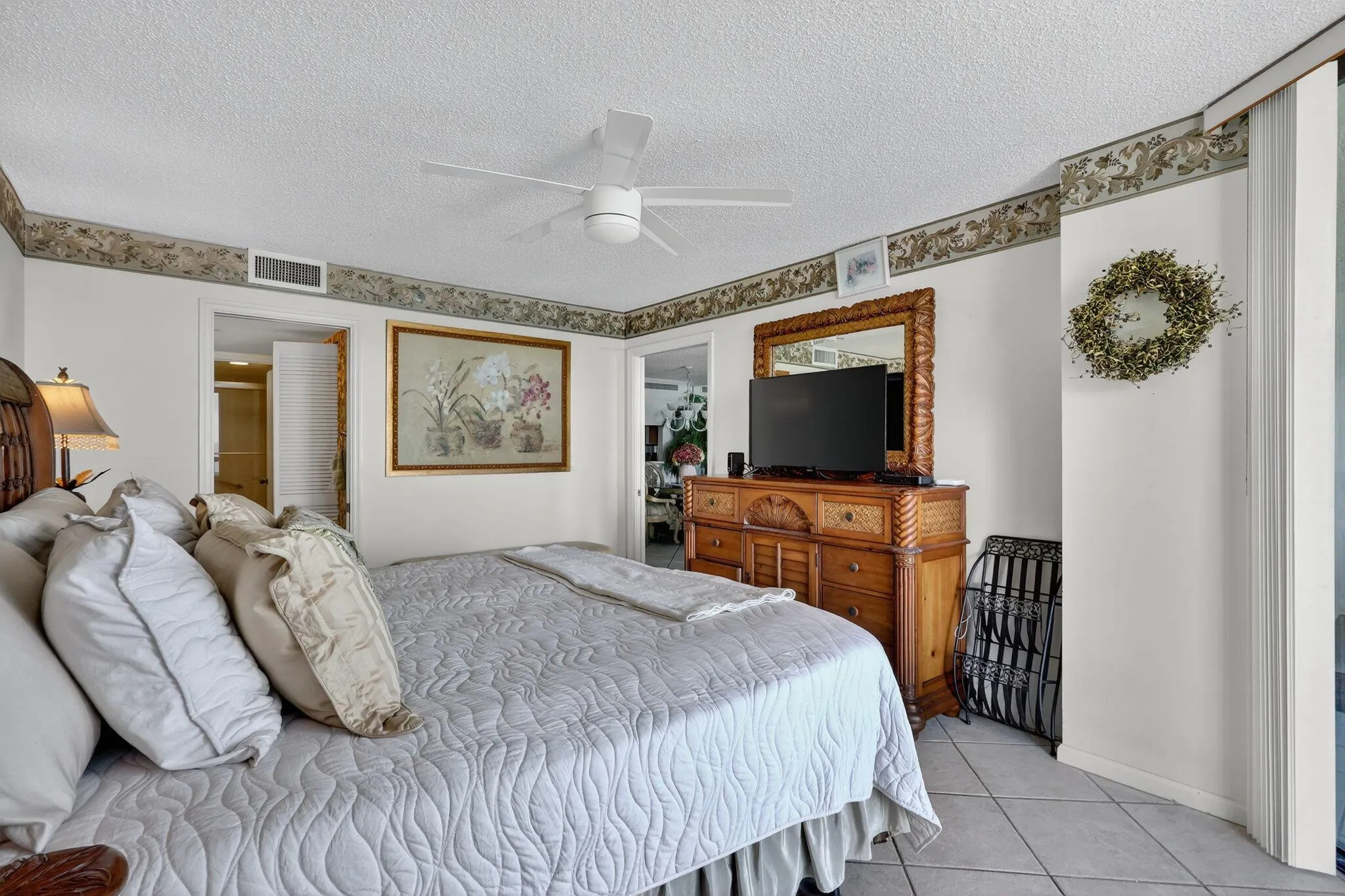 8800 S Ocean Drive, #609