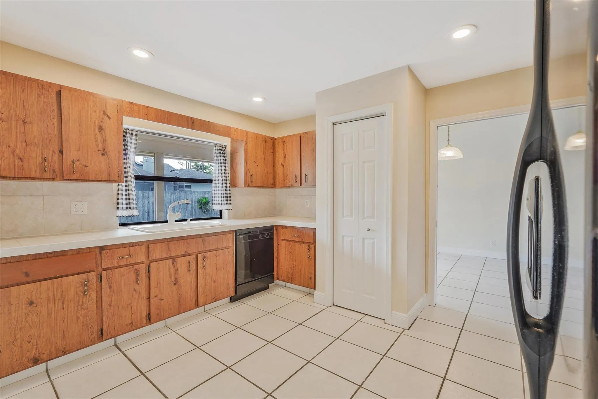 14007 Aster Avenue