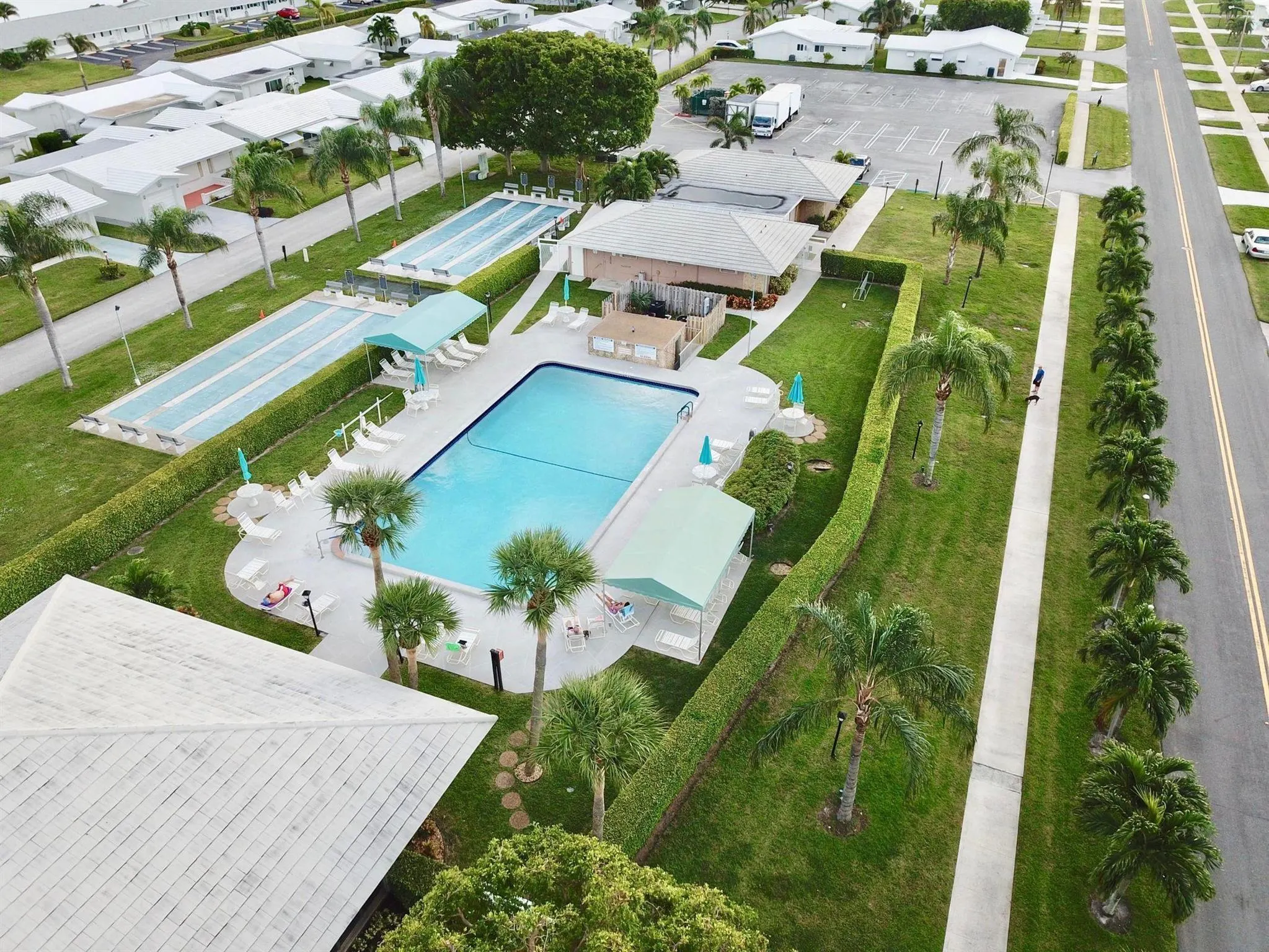 1112 Lake Terrace, #207