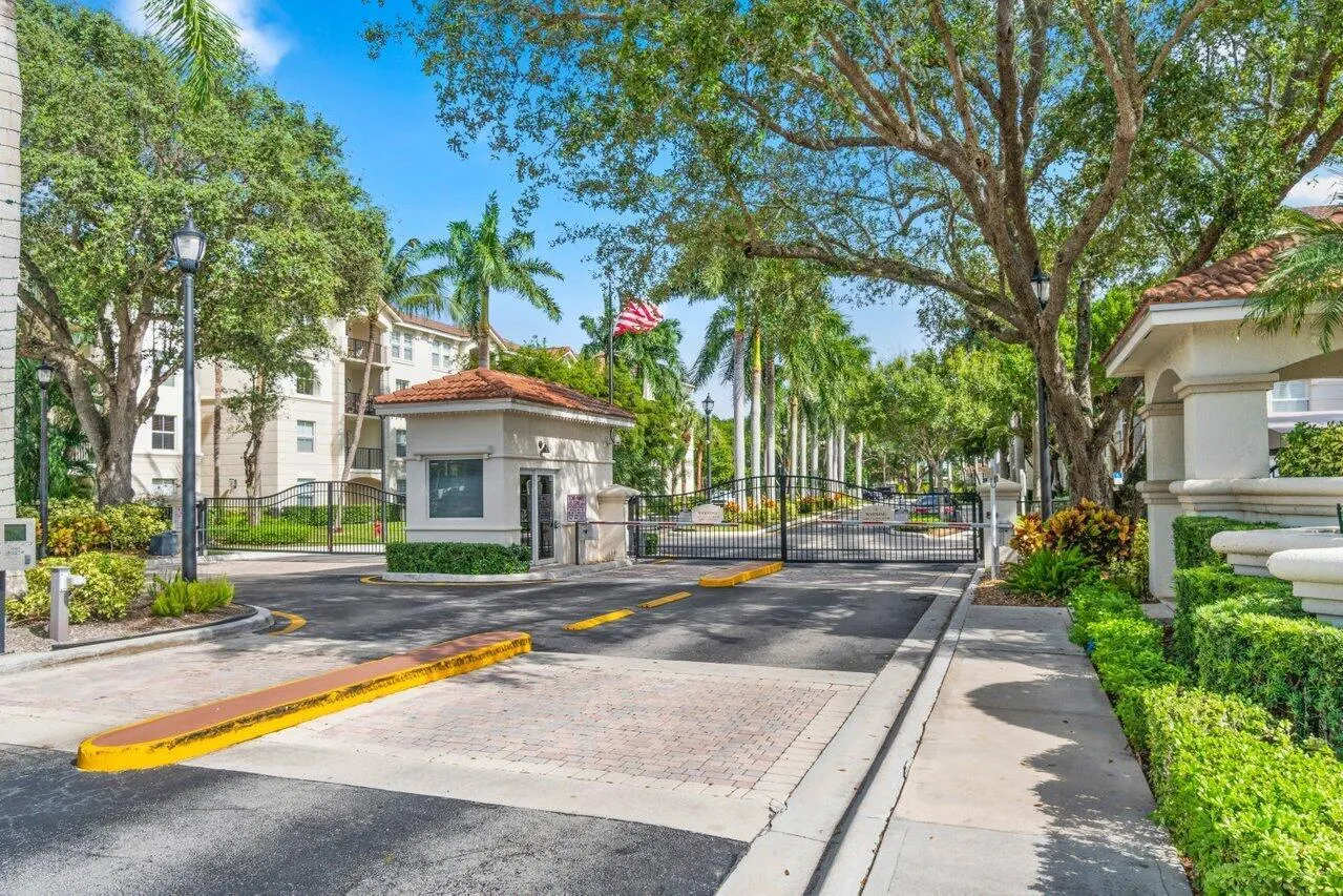 2411 Tuscany Way, #2-411