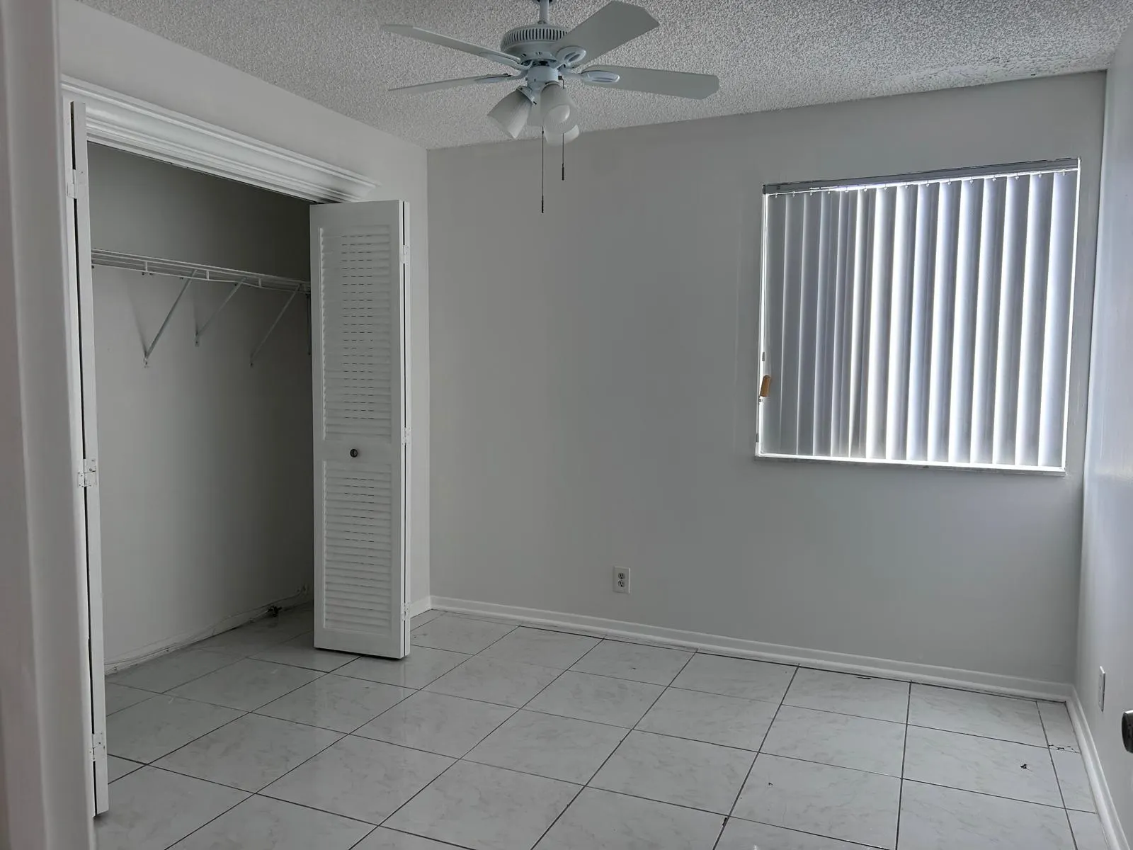 1856 S Fairview Villas Drive, #3