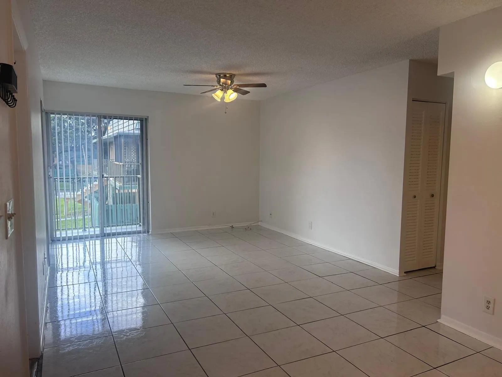 1856 S Fairview Villas Drive, #3