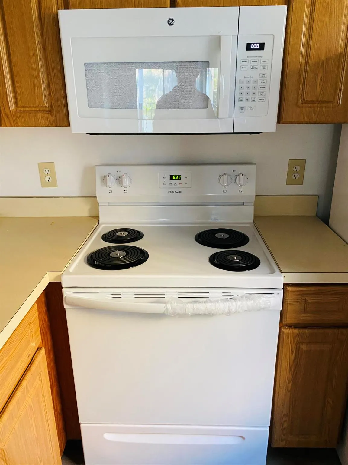 1130 Lake Shore Drive, #201