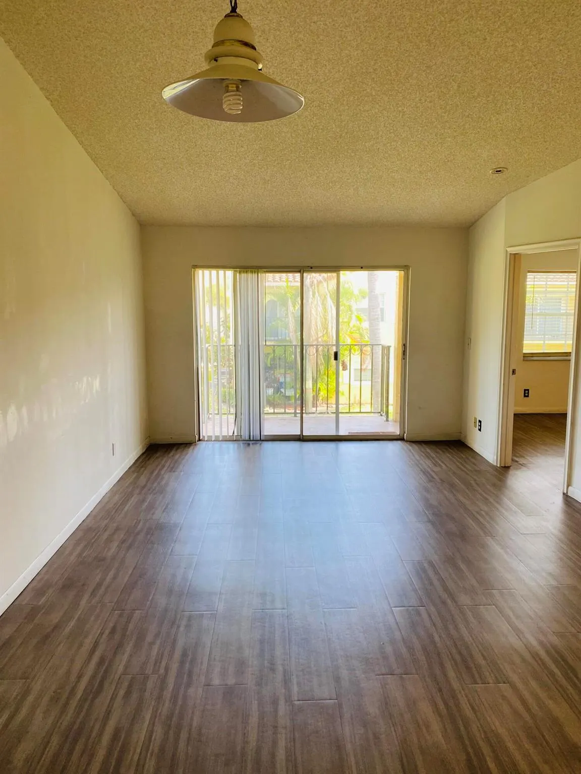 1130 Lake Shore Drive, #201