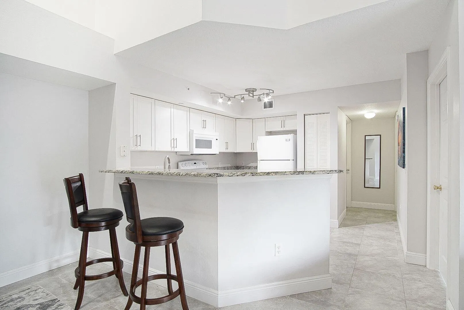 4041 San Marino Boulevard, #307