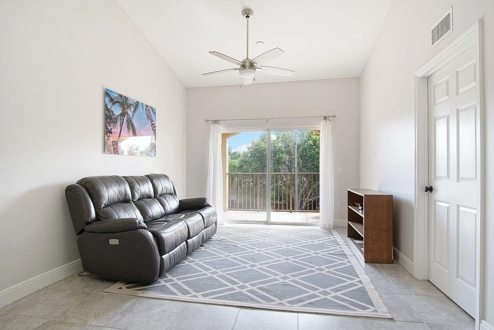 4041 San Marino Boulevard, #307