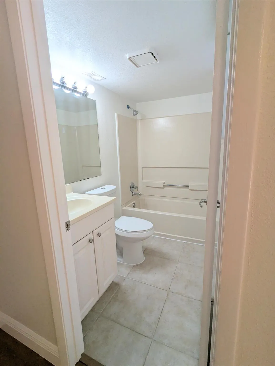8189 Severn Drive, #D