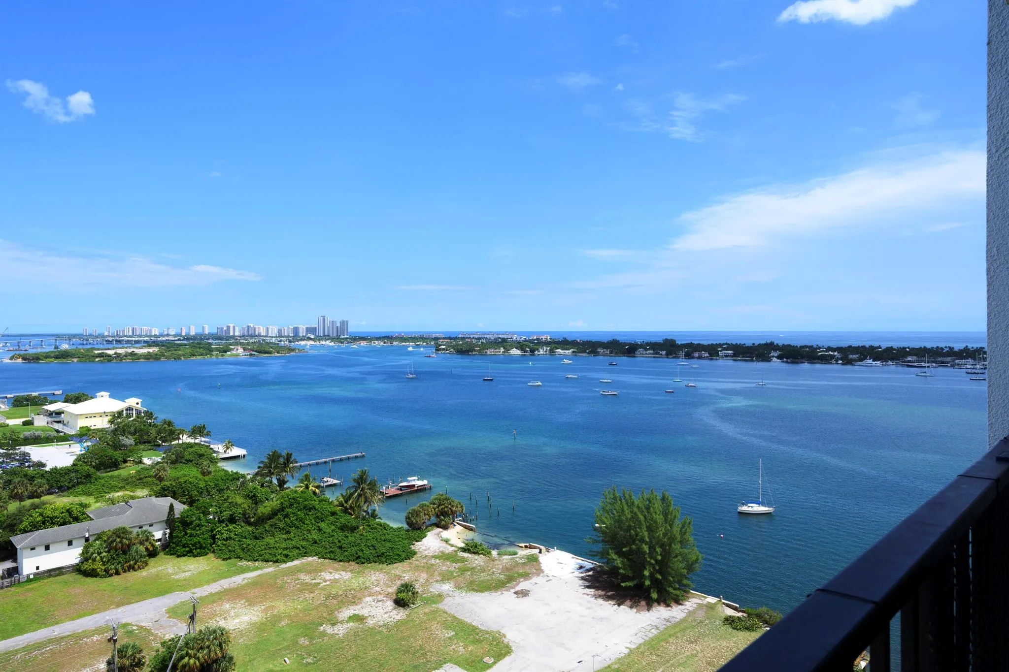 5600 N Flagler Drive, #1906
