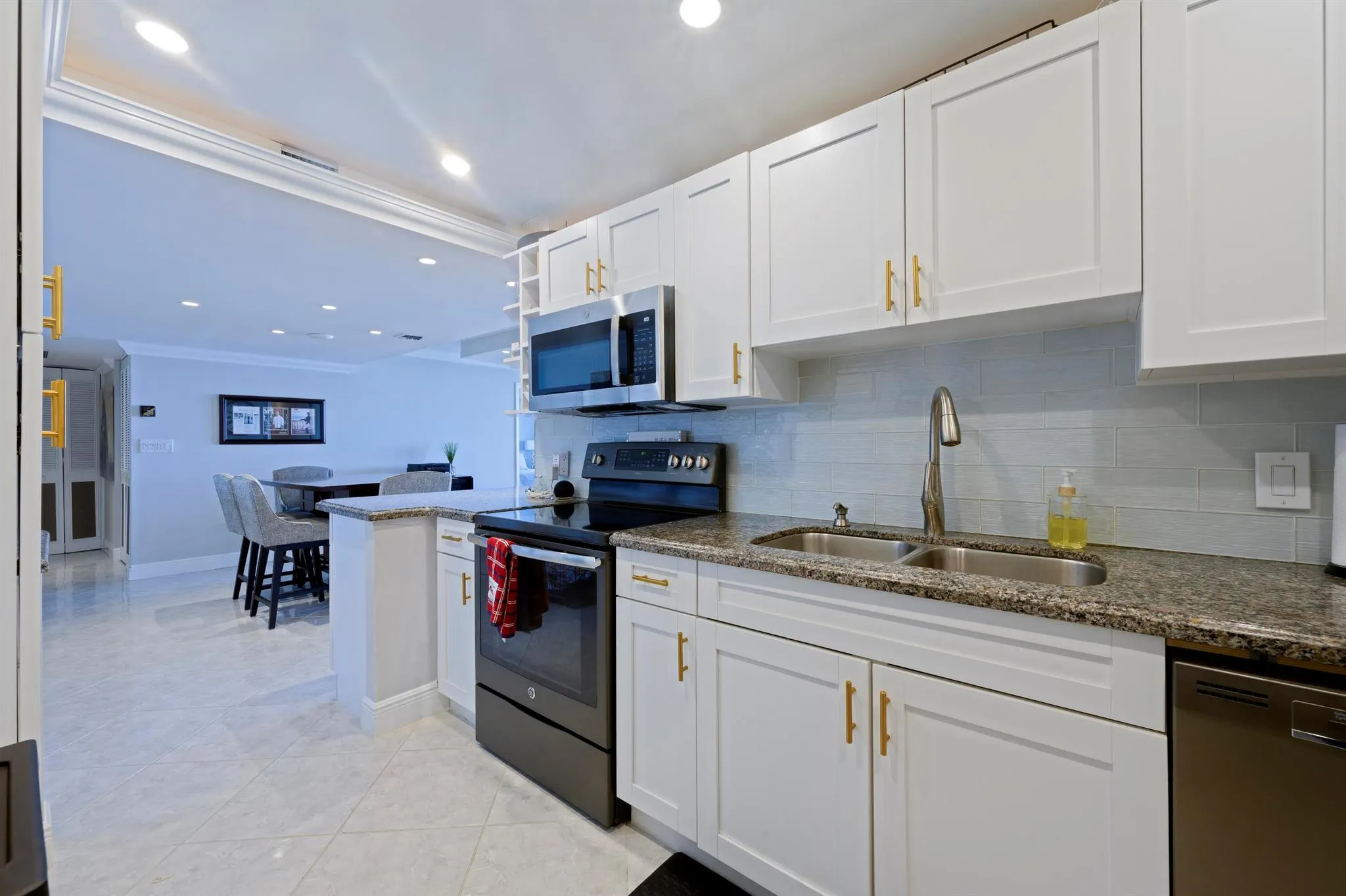 5600 N Flagler Drive, #1906