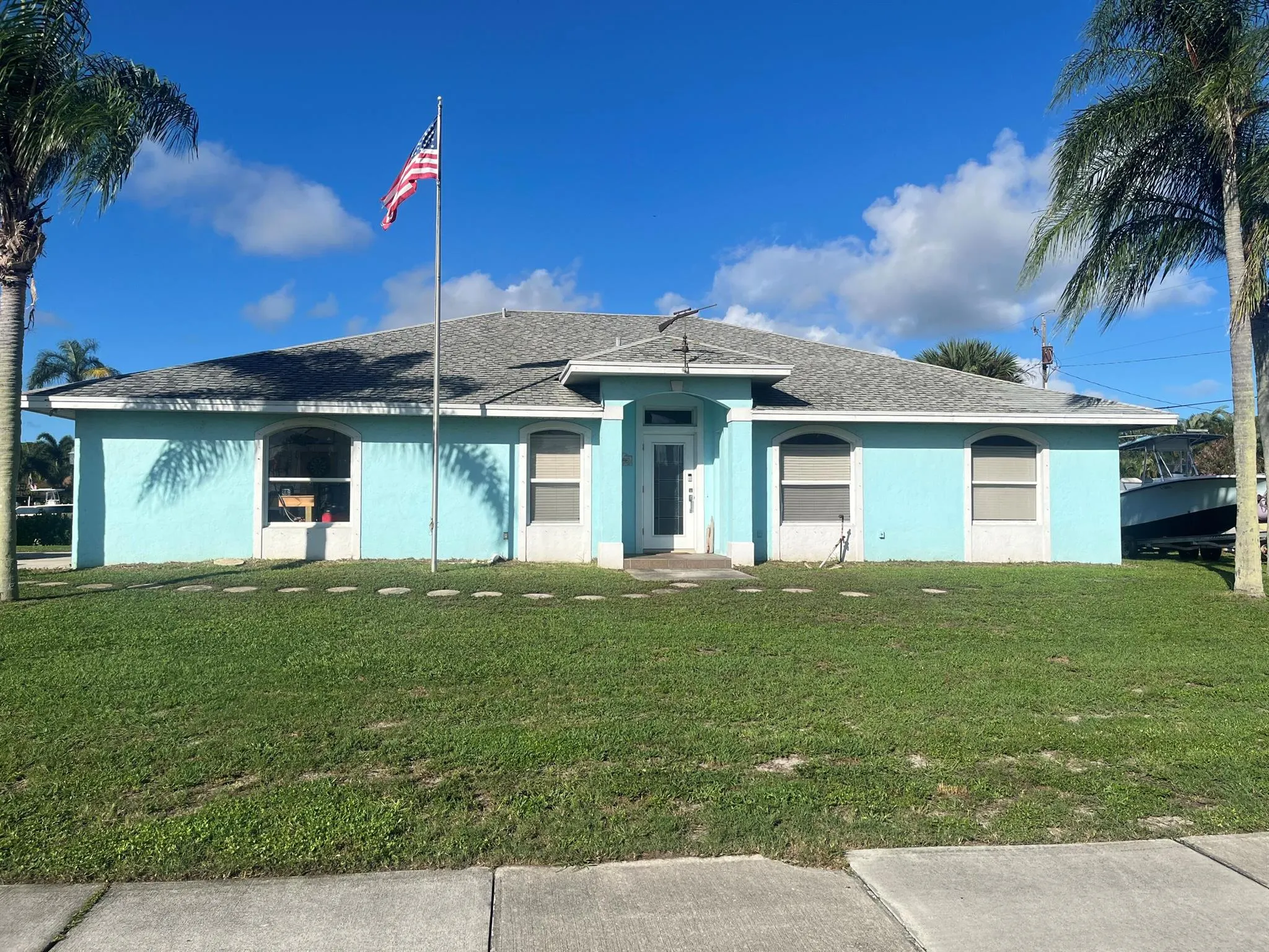 8996 SE Bahama Circle