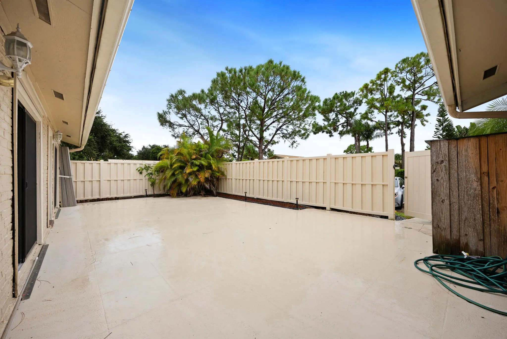 5518 Golden Eagle Circle