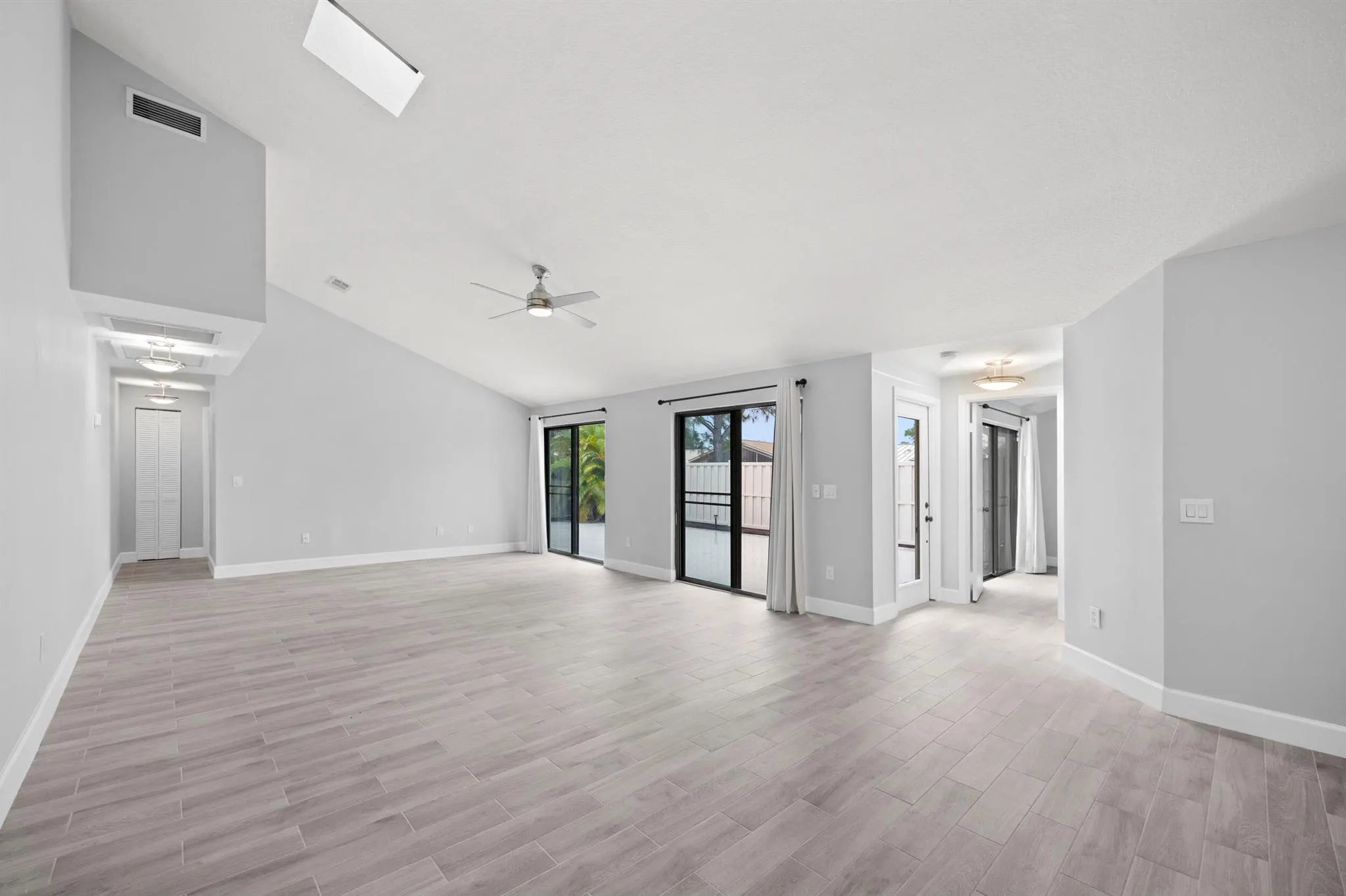5518 Golden Eagle Circle
