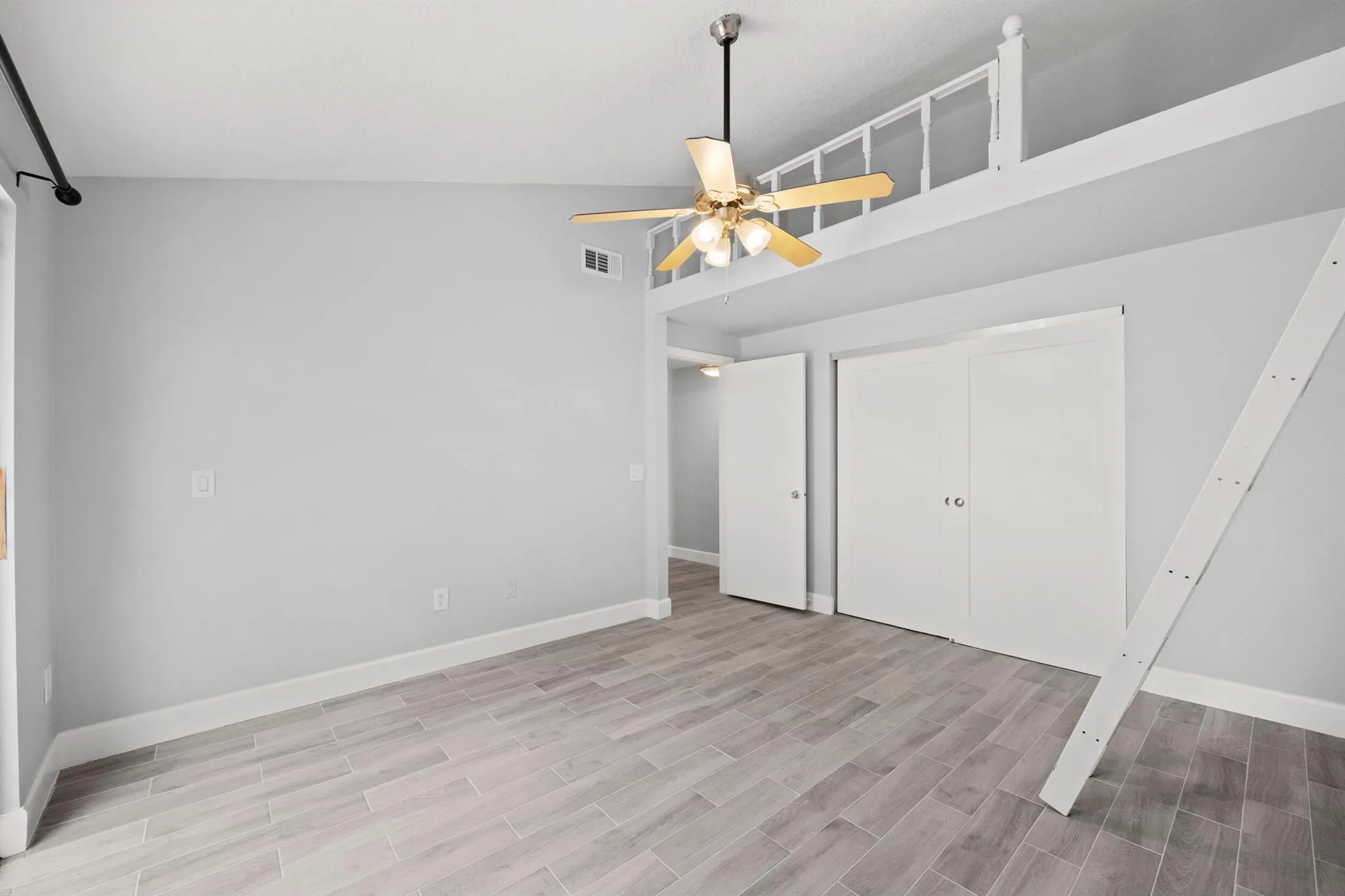 5518 Golden Eagle Circle