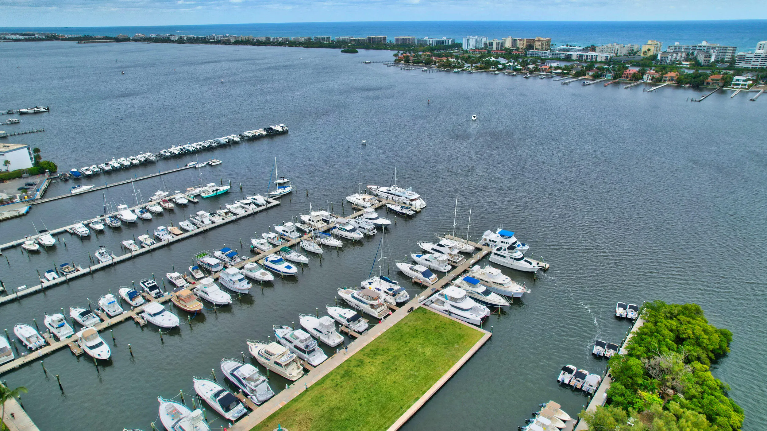 802 W Windward Way, #304