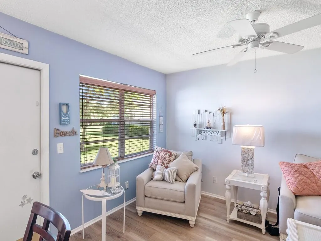 16 Vista Gardens Trail, #105
