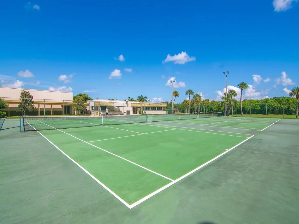 16 Vista Gardens Trail, #105