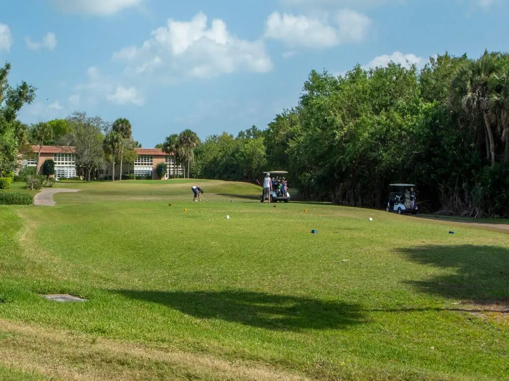 16 Vista Gardens Trail, #105
