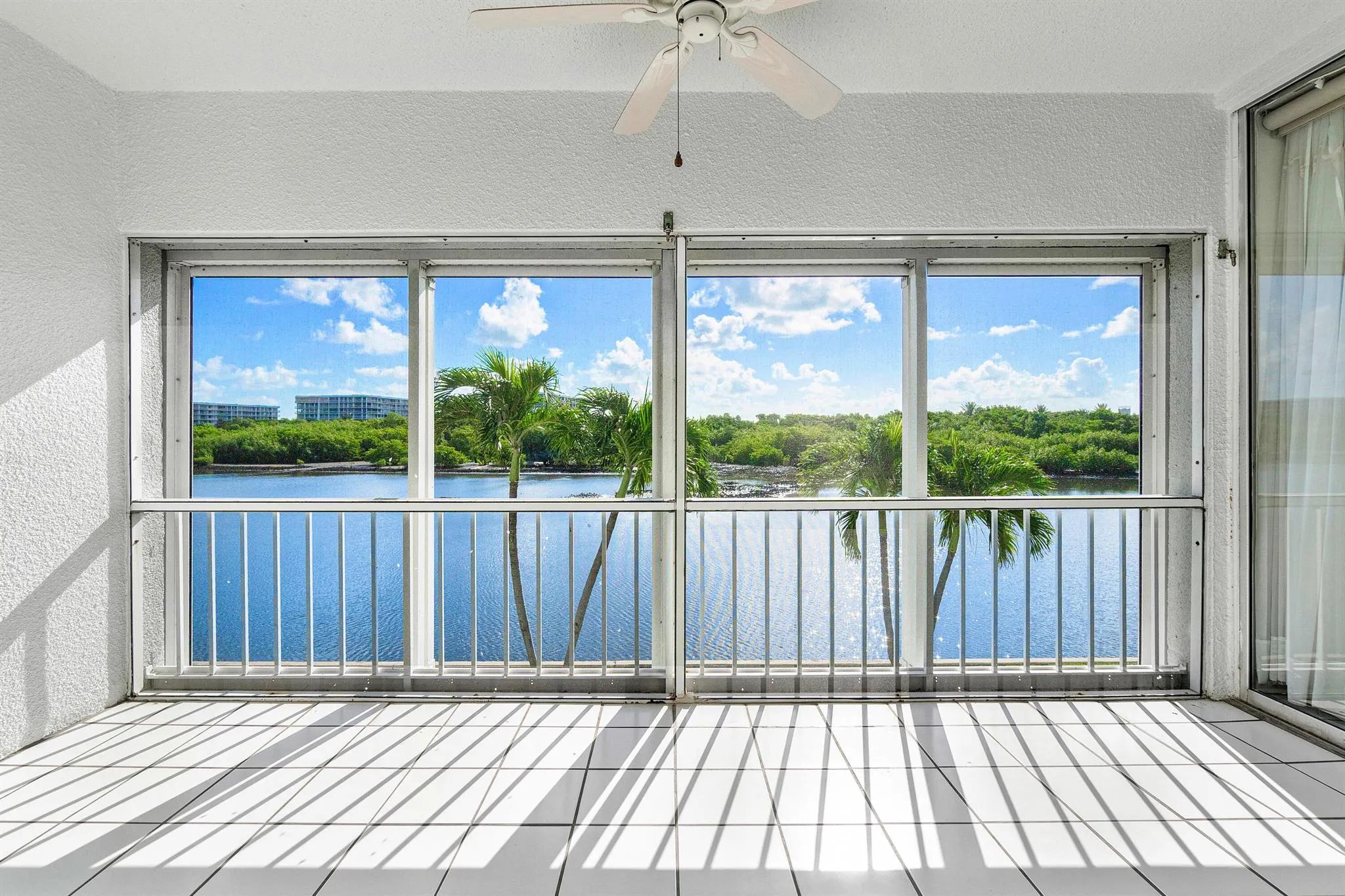 2165 Ibis Isle Road, #6